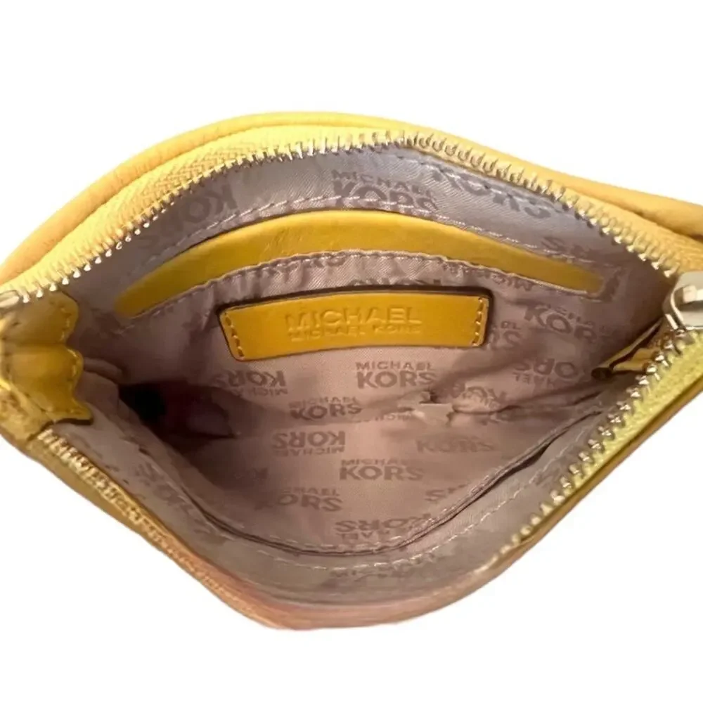 NEW MICHAEL KORS Wristlet Signature Tan & Brown Yellow Trim FAST SHIP 681-23